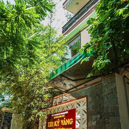 Golden Soulmate Homestay Хоян Екстер'єр фото